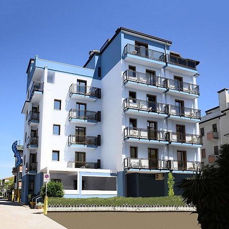 Hotel Ondina Lido di Jesolo Zewnętrze zdjęcie