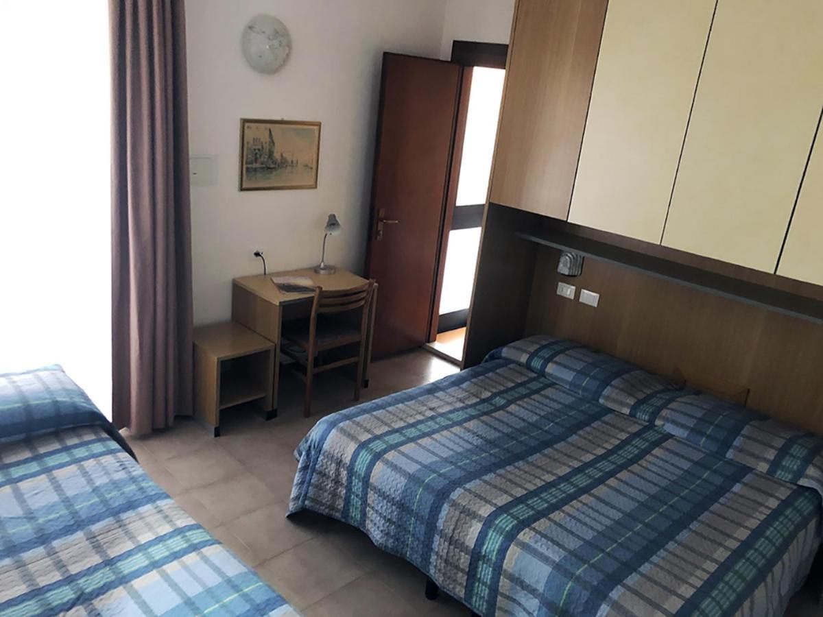 Hotel Ondina Lido di Jesolo Zewnętrze zdjęcie